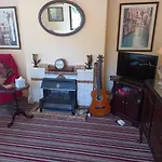 Angela\'S House Galway