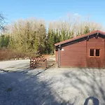 Red Squirrel Lodge