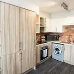 Executive Harbour Suites D