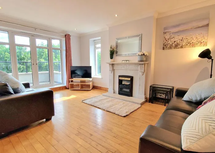 3 Bedroom City Centre Property
