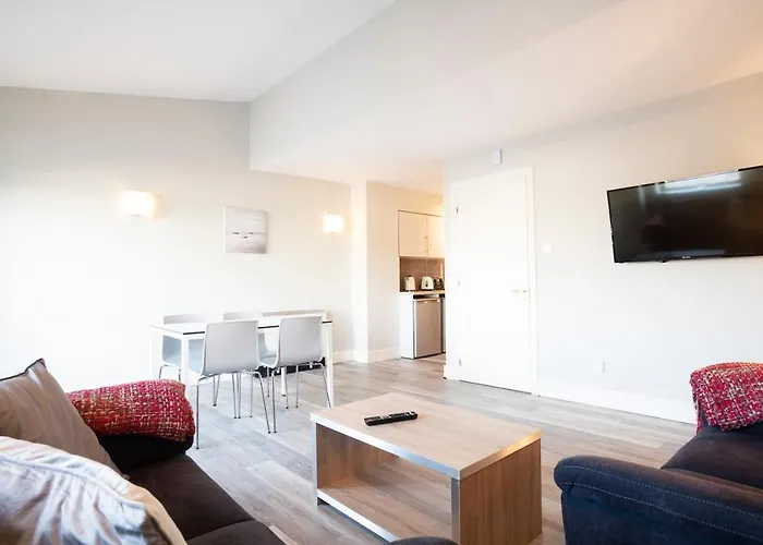 Three Bedroom Apartment - Edward Square Galway