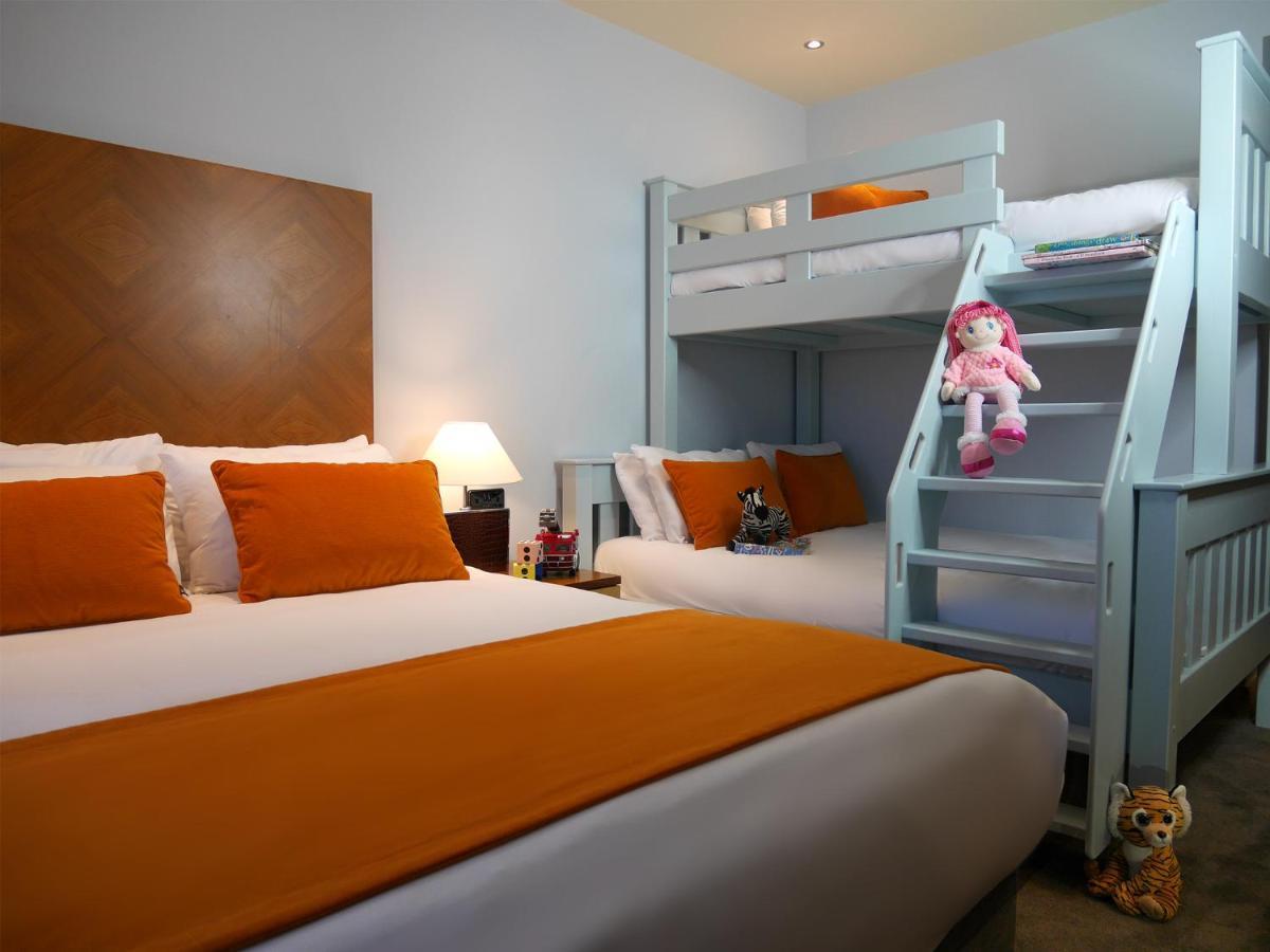 The Connacht Hotel 3*