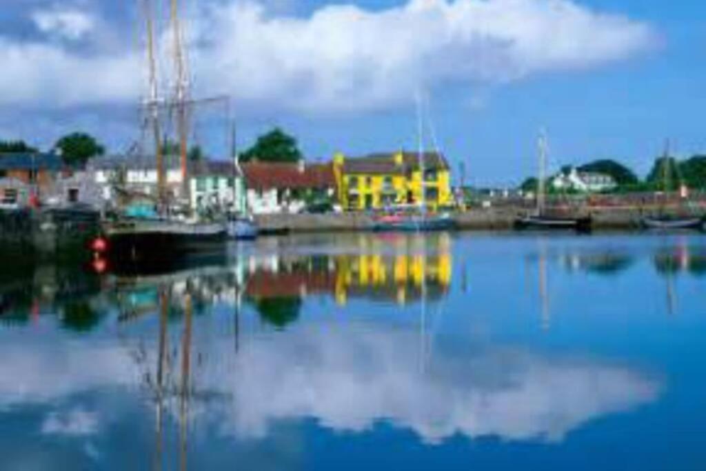 Tigh Noor - Escape To Kinvara By The Sea! Apartment *