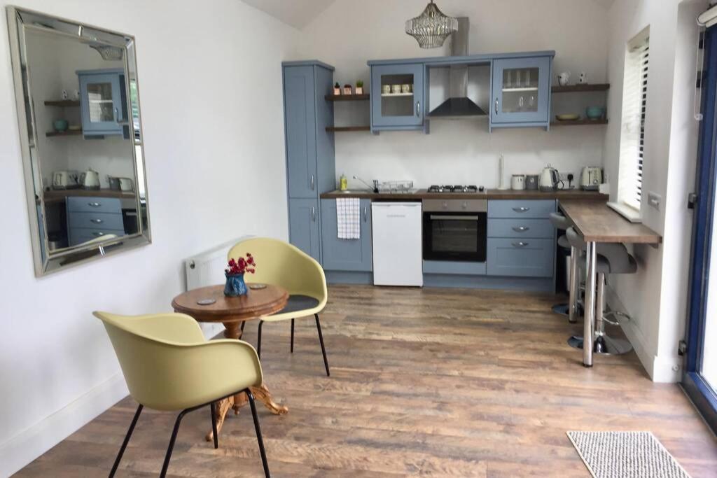 Tigh Noor - Escape To Kinvara By The Sea! Apartment