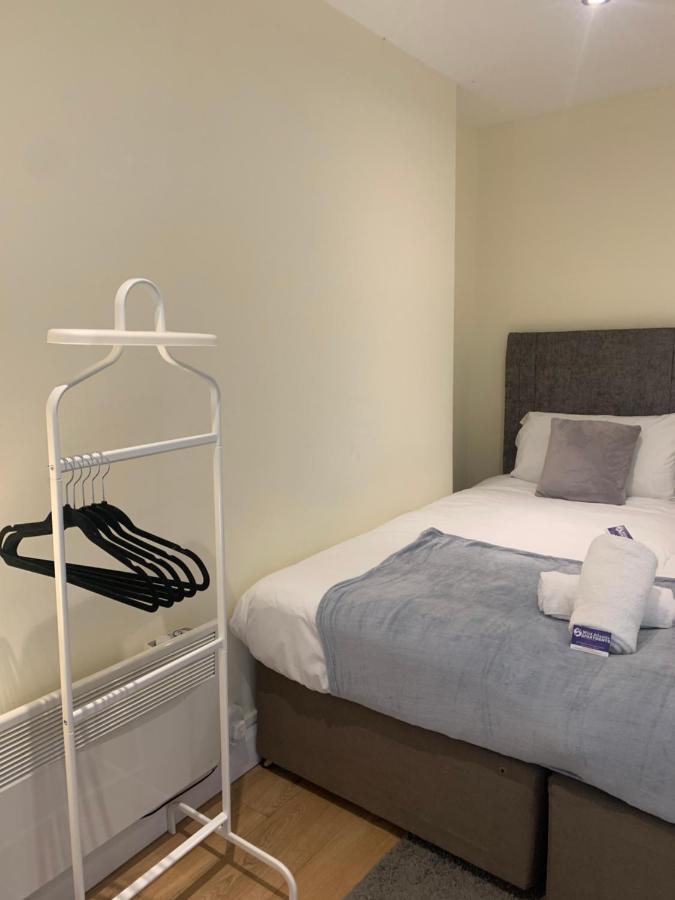 Latin Quarter Two Bed Townhouse Apartment *