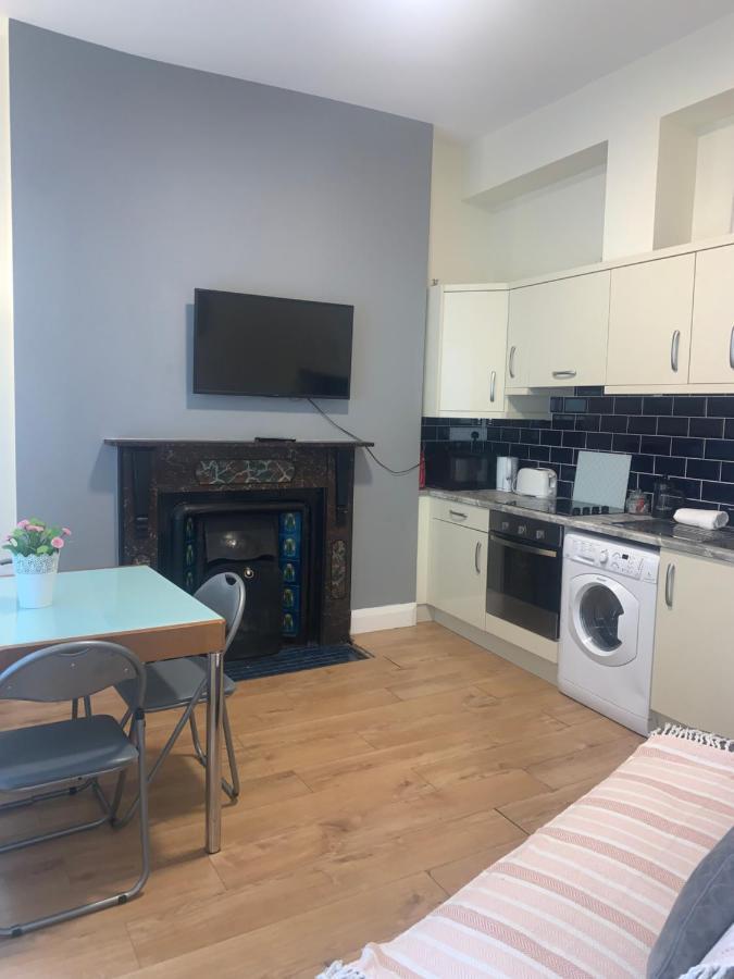 Latin Quarter Two Bed Townhouse *