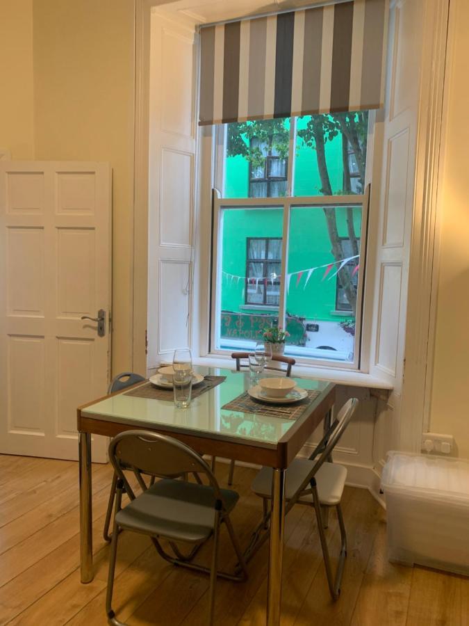 Latin Quarter Two Bed Townhouse * Galway