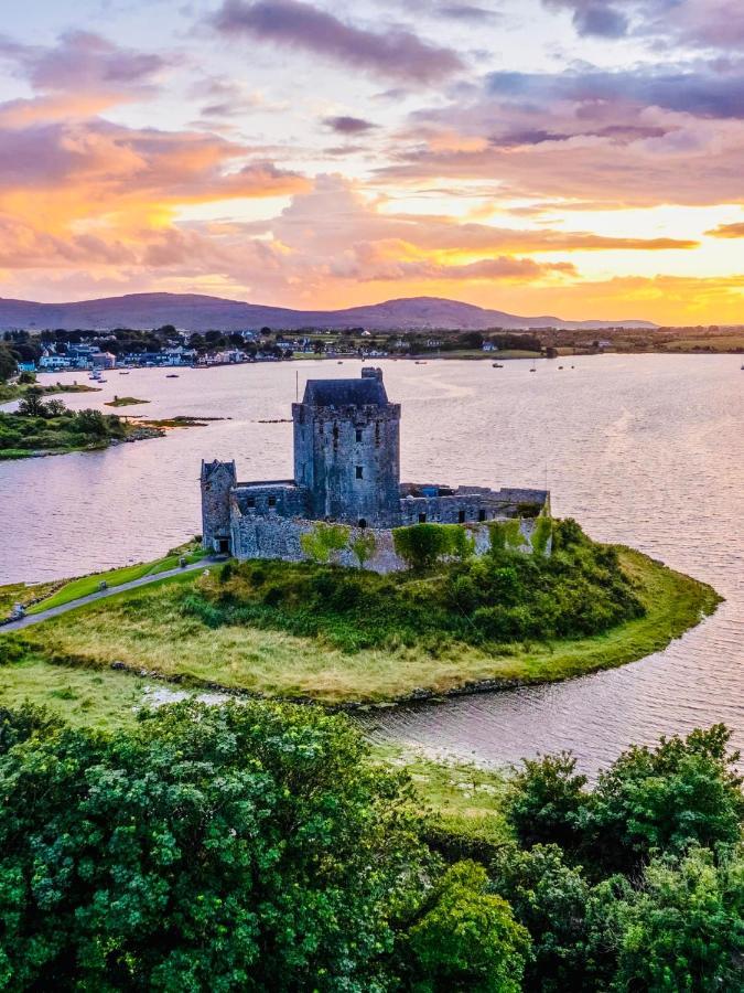 Tigh Noor - Escape To Kinvara By The Sea! Apartment *