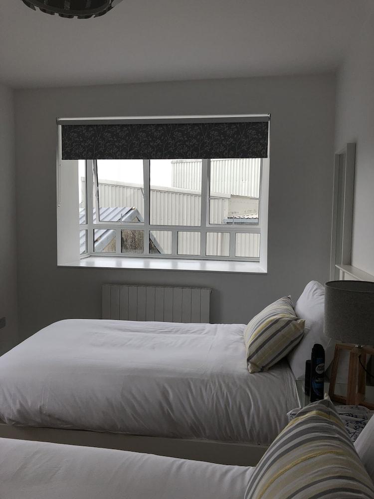 The Eyre Square Townhouse 3* Galway