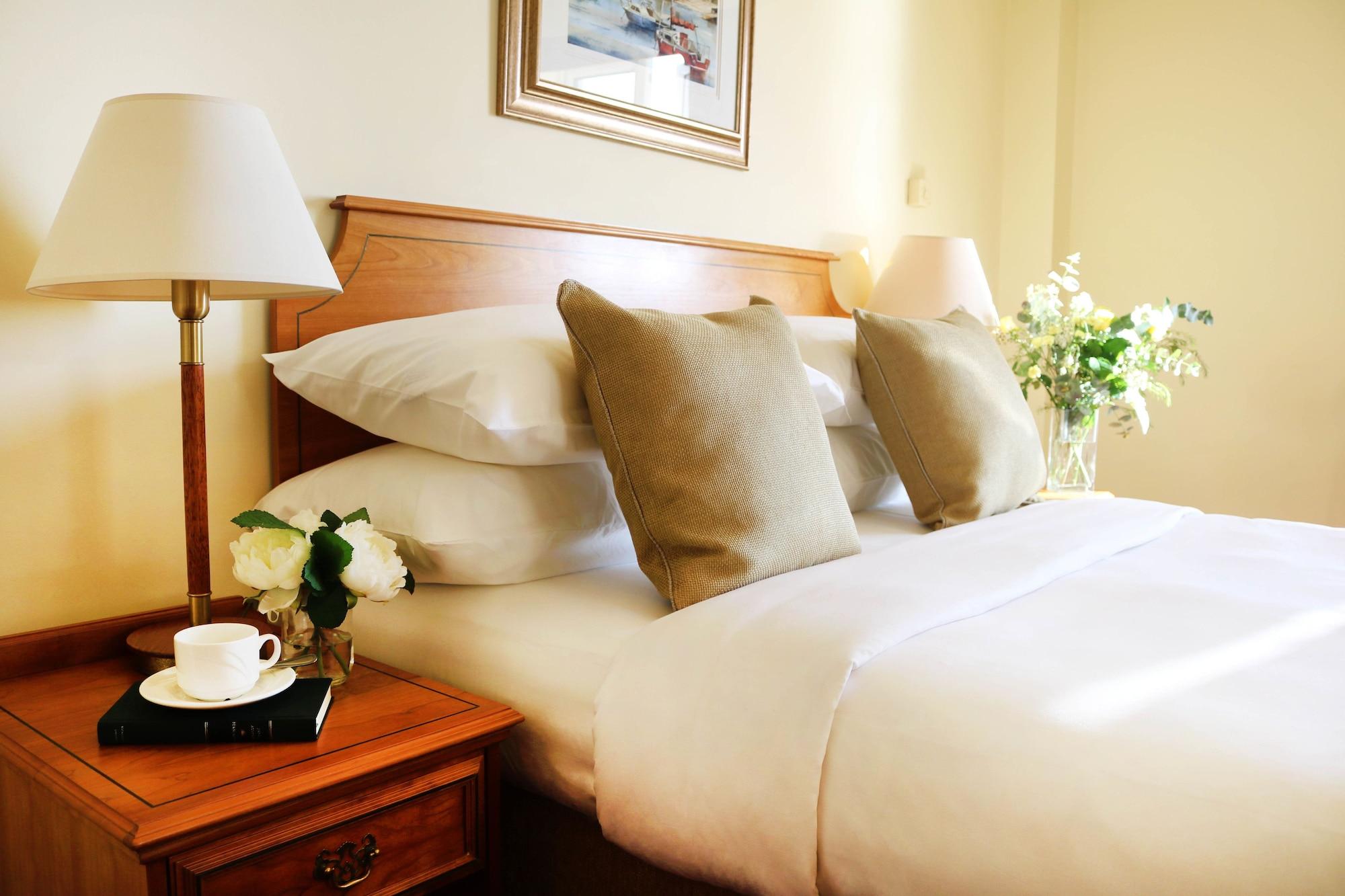 Bay Conference & Leisure Centre 4* Galway