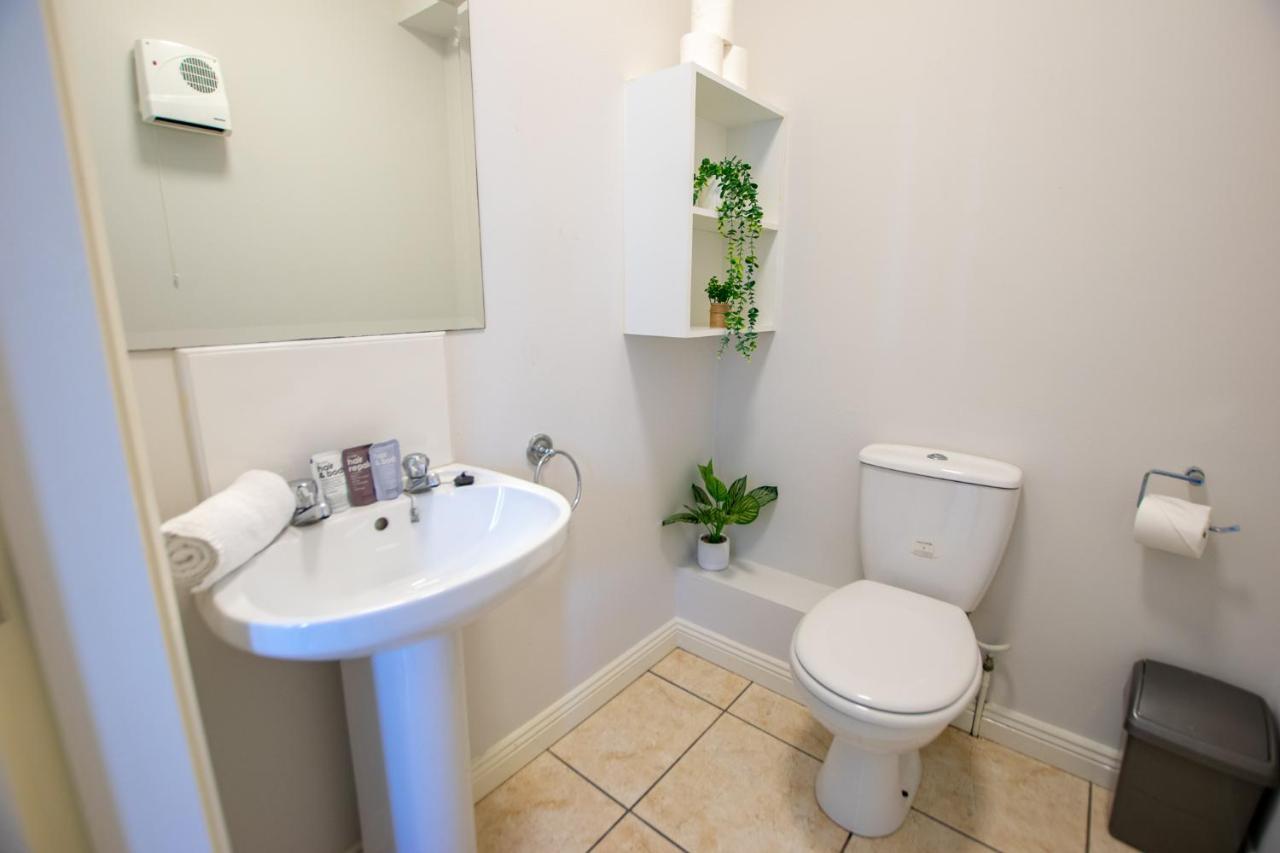 137 - The Townhouse At Gort Na Coiribe By Shortstays *