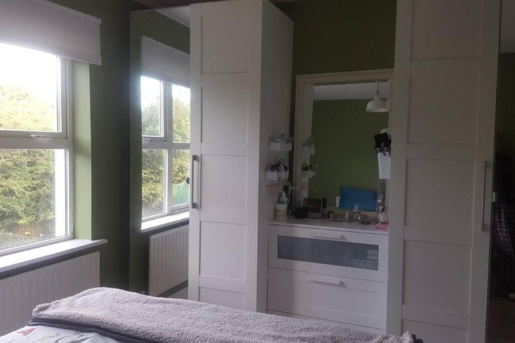 City Lovely 2 Bed Apartment Galway