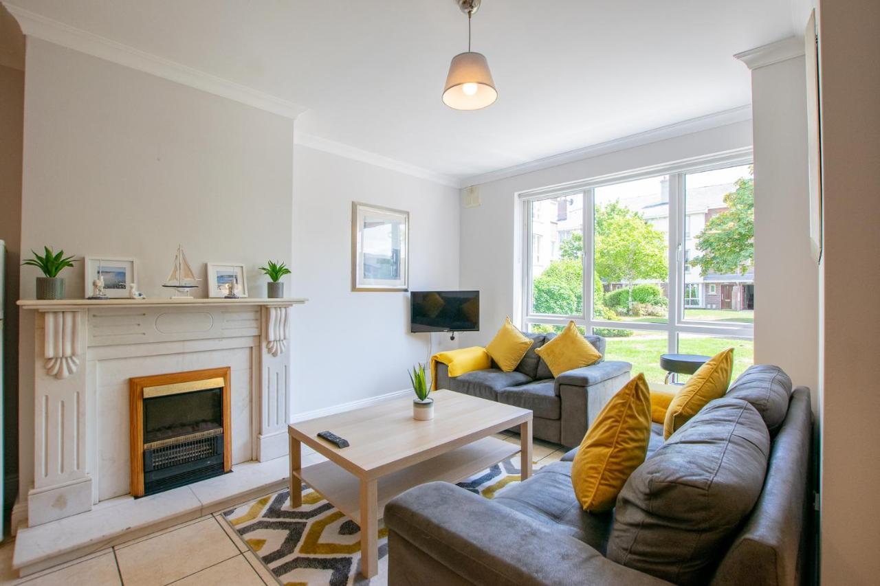 67 - The Townhouse By Shortstays Holiday home *