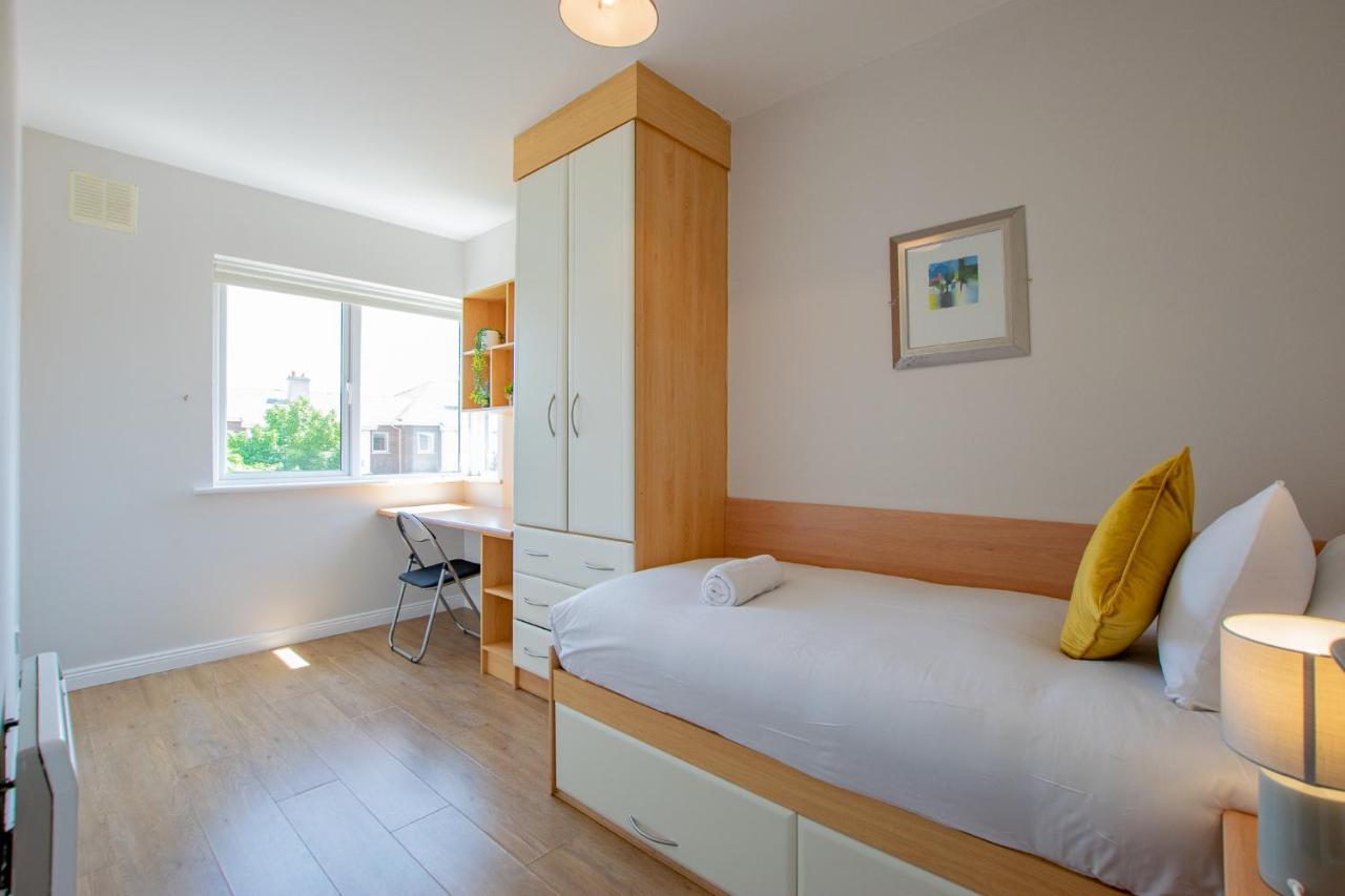 67 - The Townhouse By Shortstays Holiday home Galway