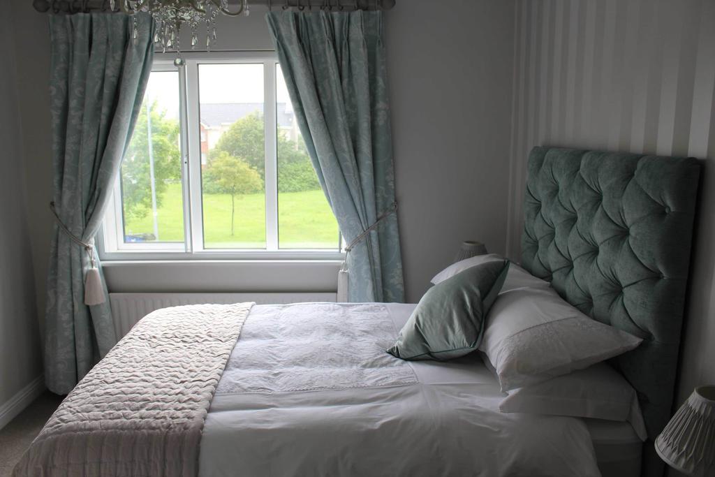 Sea Mist Bed & Breakfast 4*
