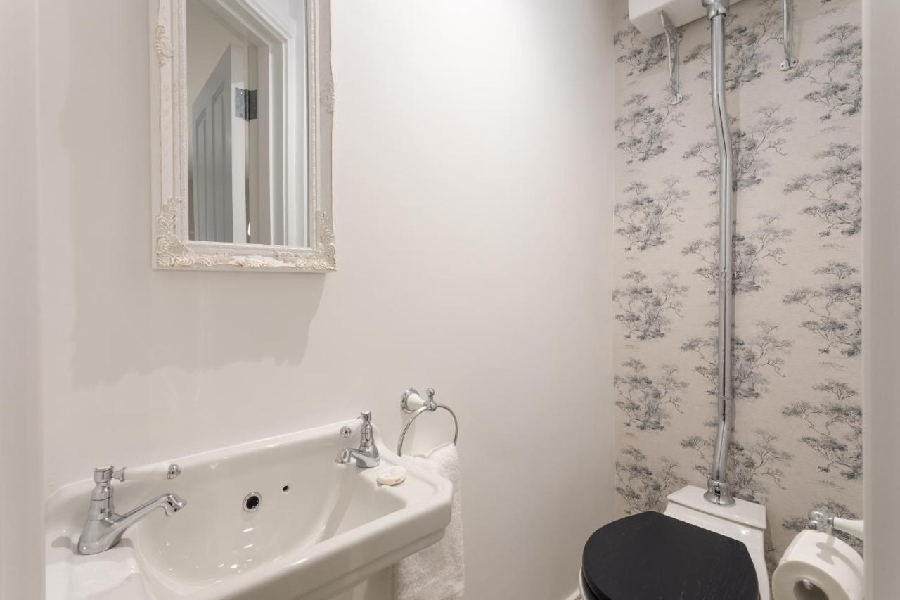 Number 31 Boutique Townhouse *