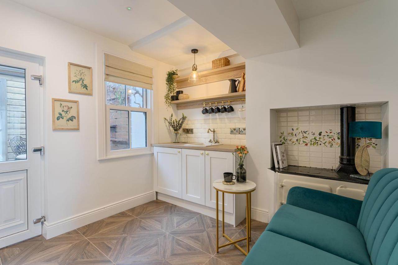 Number 31 Boutique Townhouse Galway