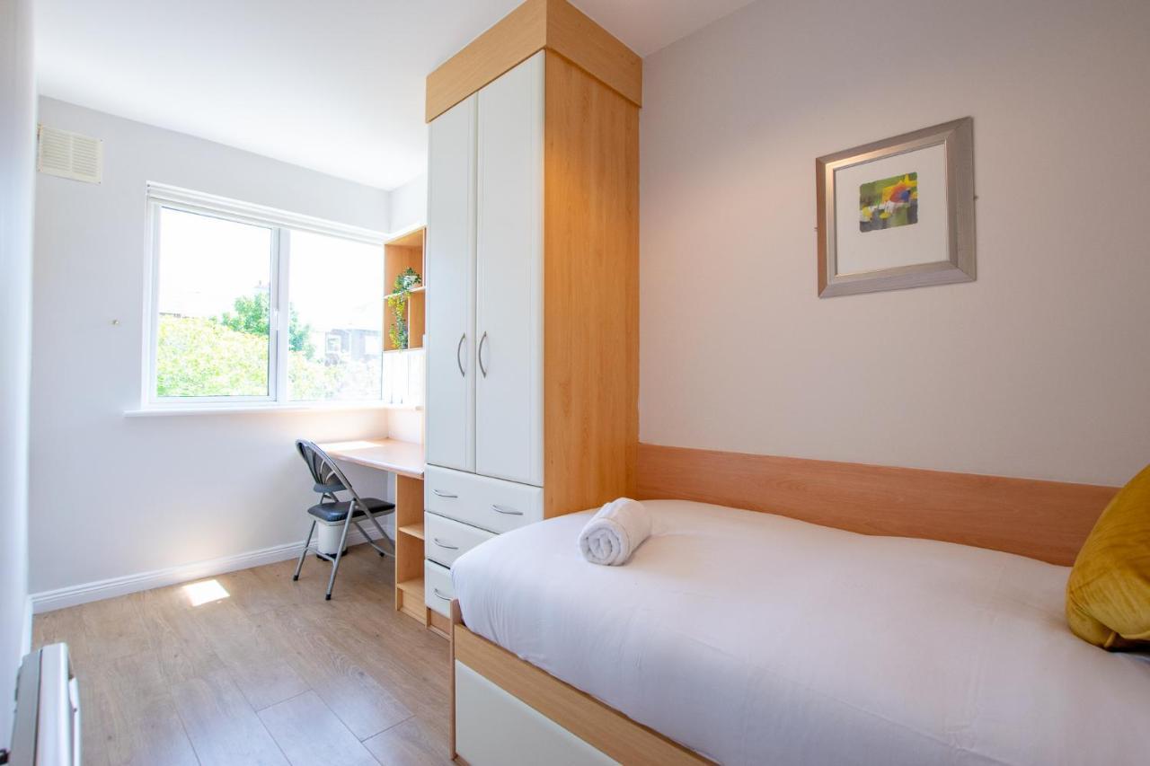 67 - The Townhouse By Shortstays Holiday home