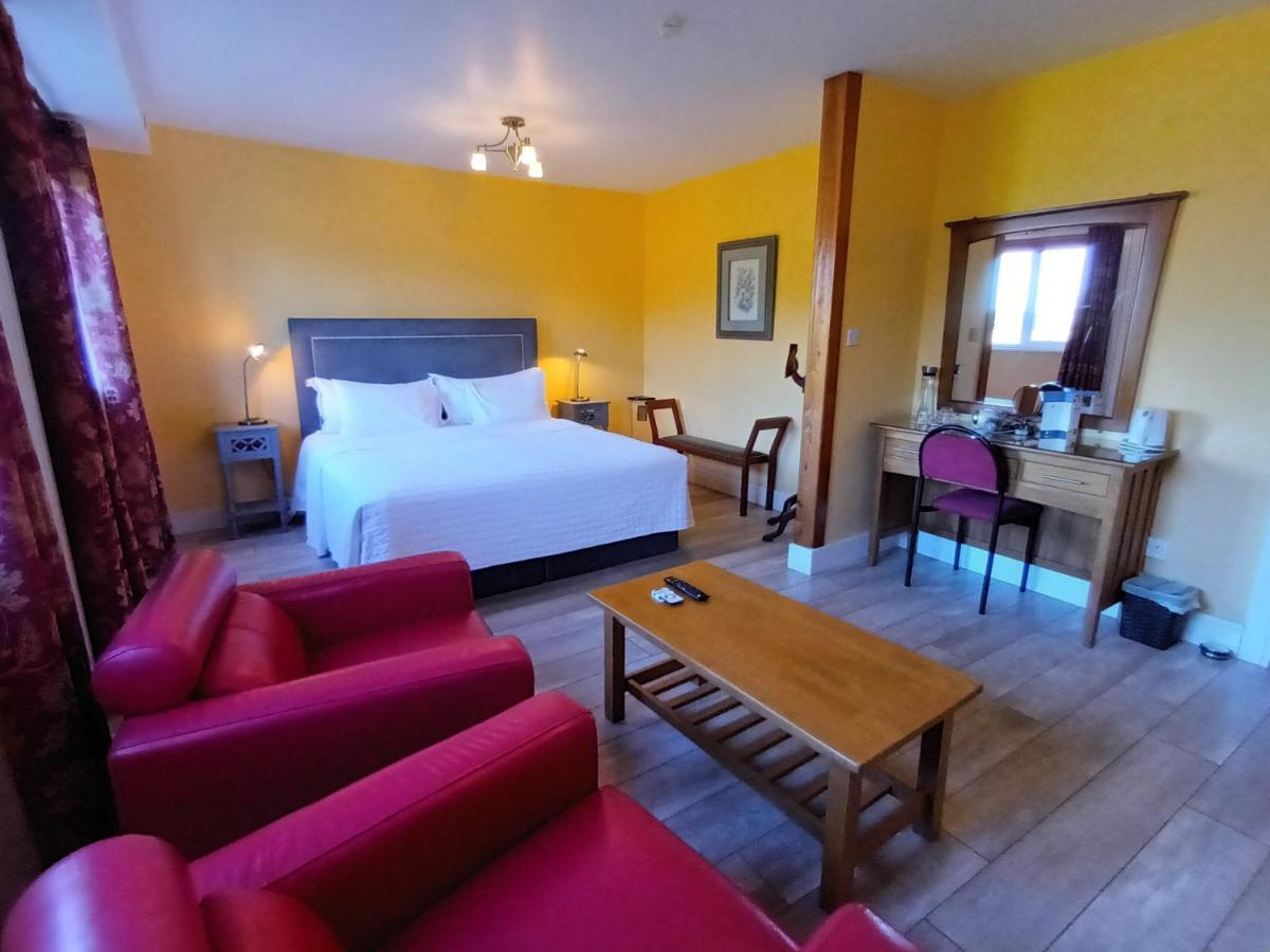 Kilbree House Bed & Breakfast