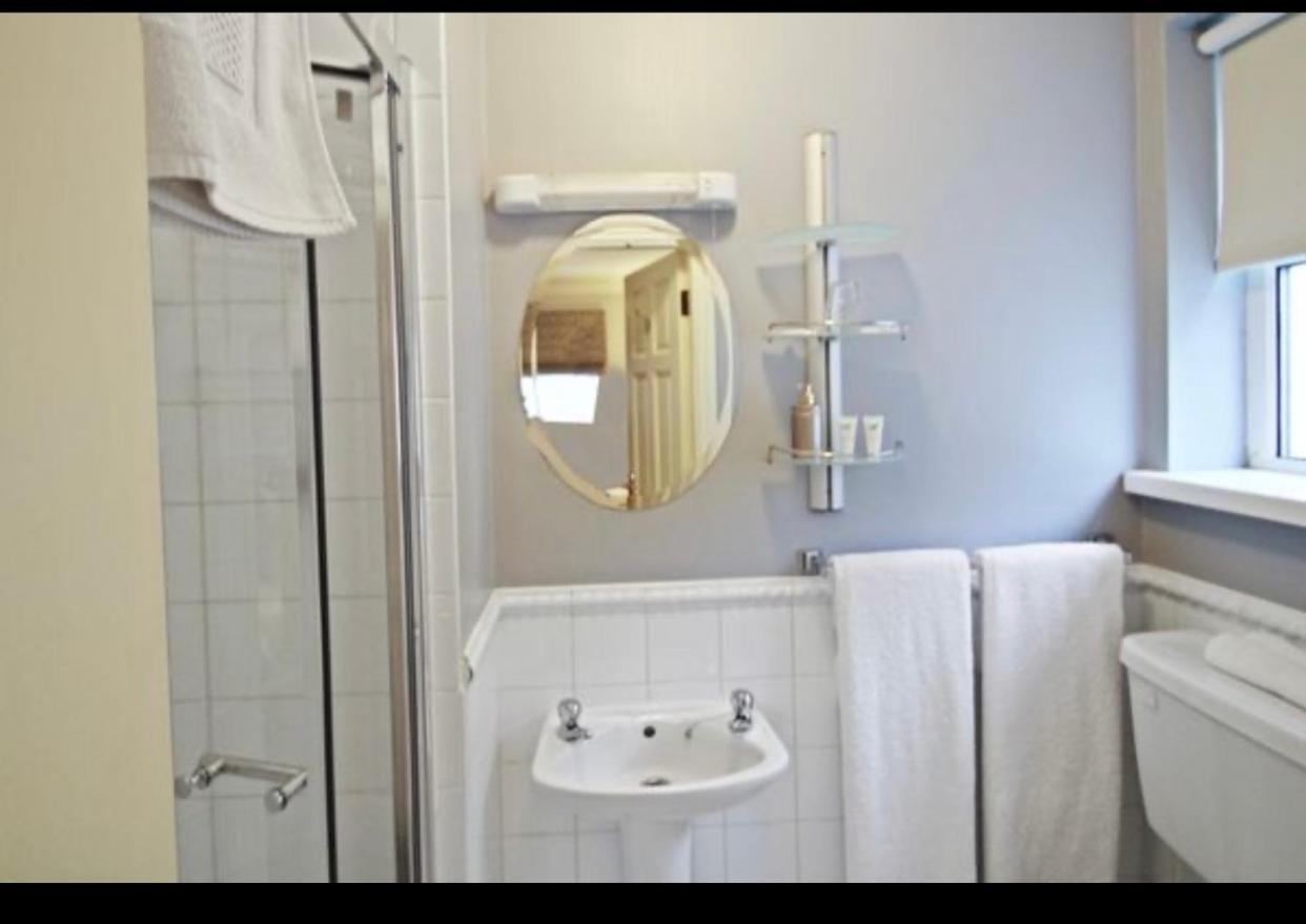 Almara House Bed & Breakfast Galway