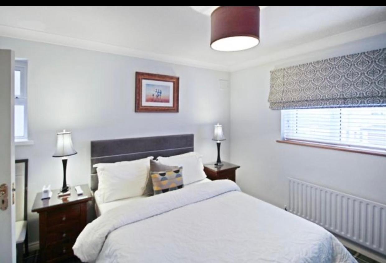 Almara House 4*