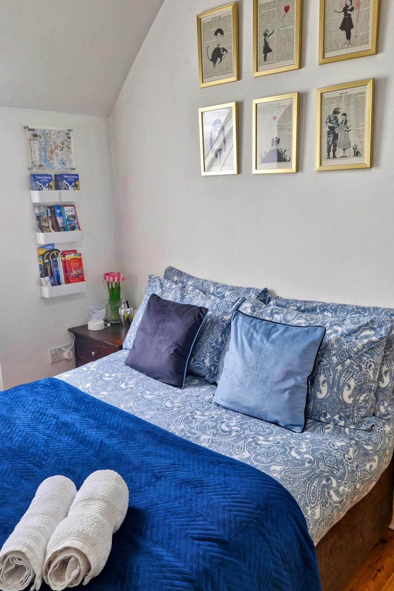 Private Double Bedroom In Front Of The Port -