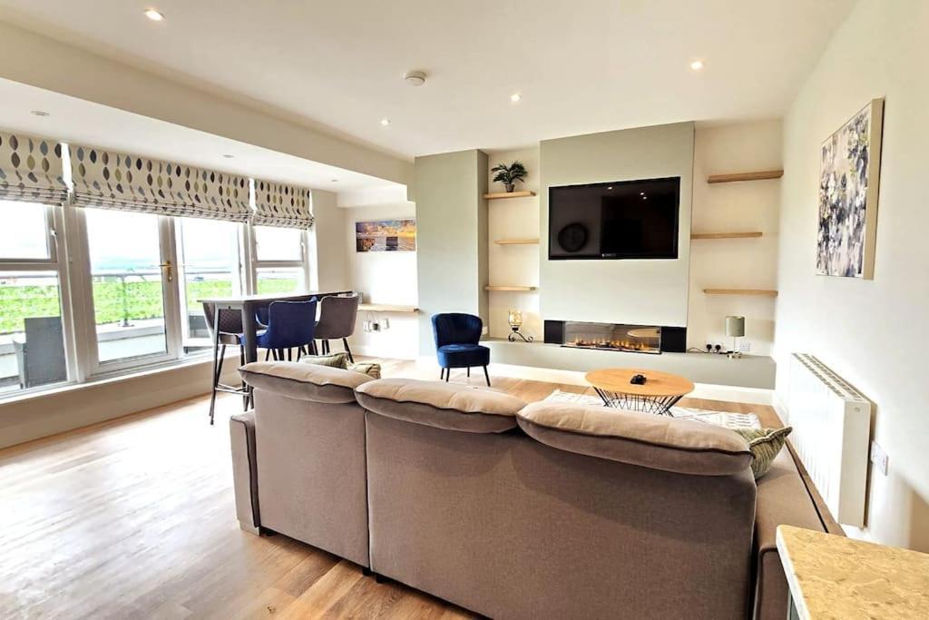 Location Location Location! Apartment Galway
