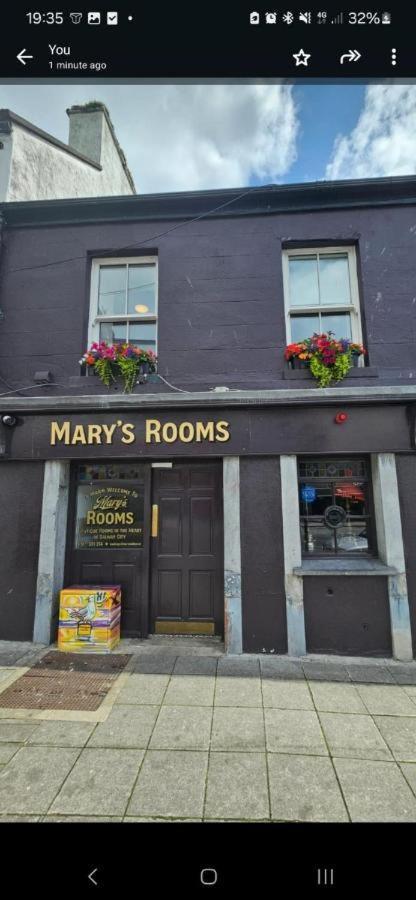 Mary Mullen's Eyre Square. Bed & Breakfast