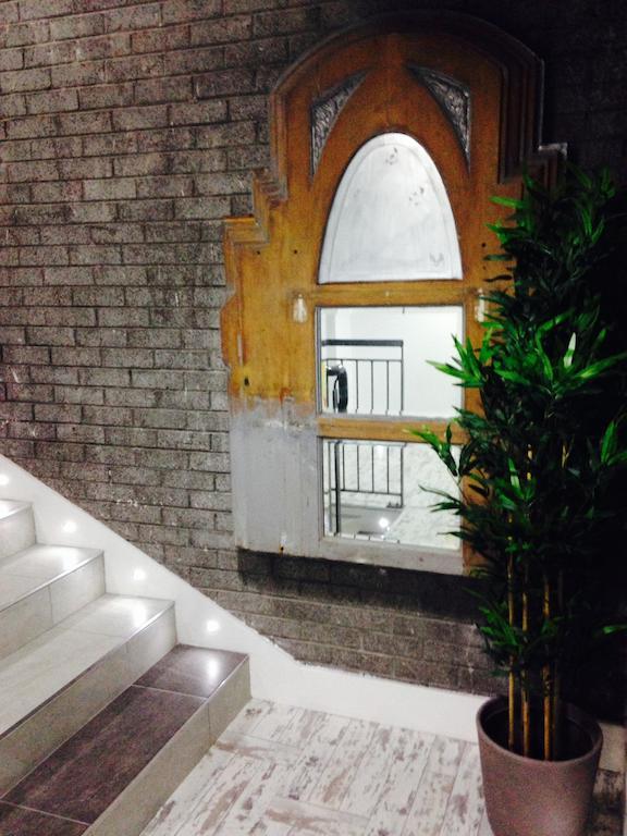 Bunk Boutique Hostel *