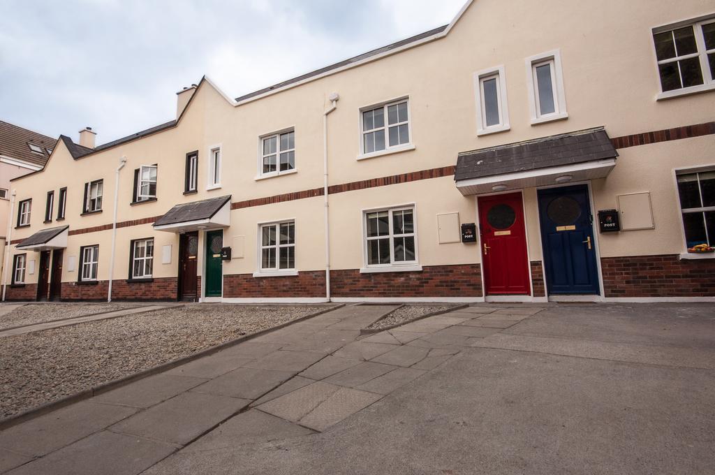 Apartment Abbey Court *
