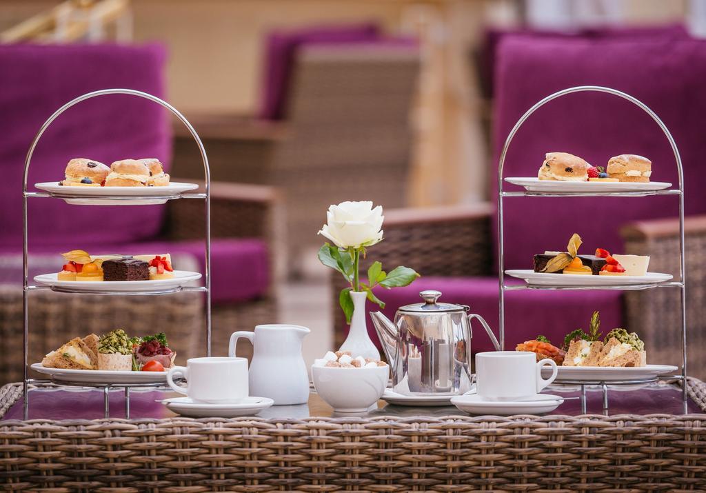 Bay Conference & Leisure Centre 4*