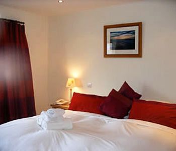 Guest house The Eyre Square Townhouse 3*