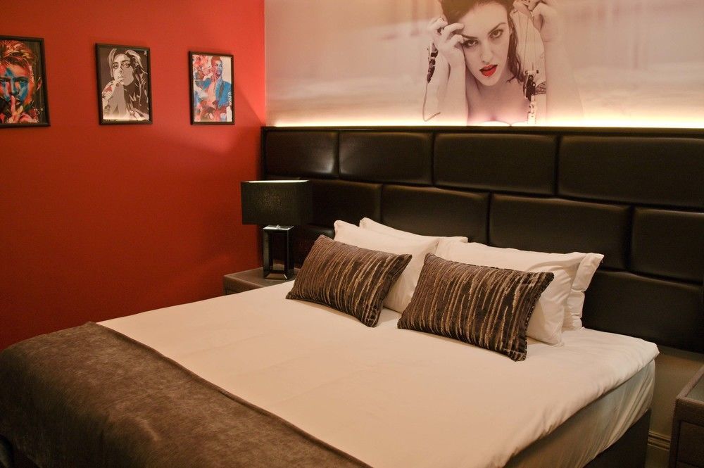 The Residence Hotel