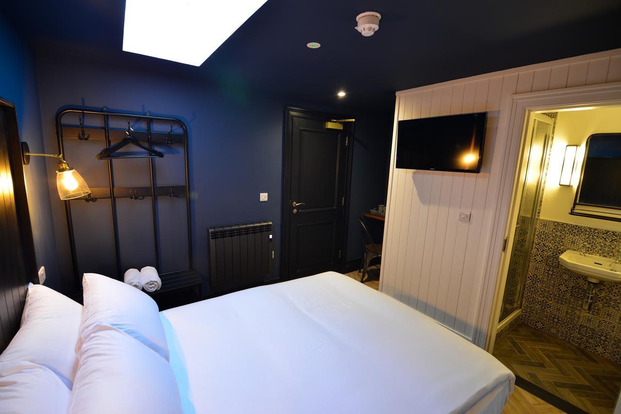 The Continental Boutique Inn *