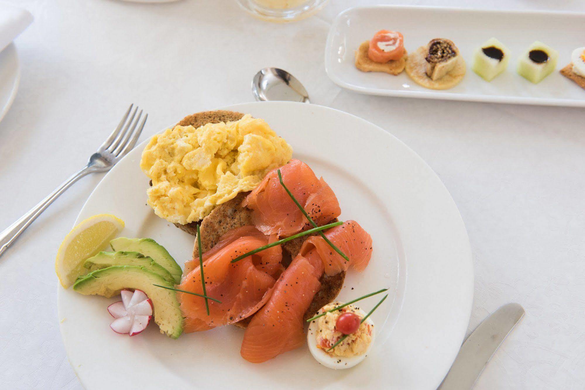 Kilbree House Bed & Breakfast 4*