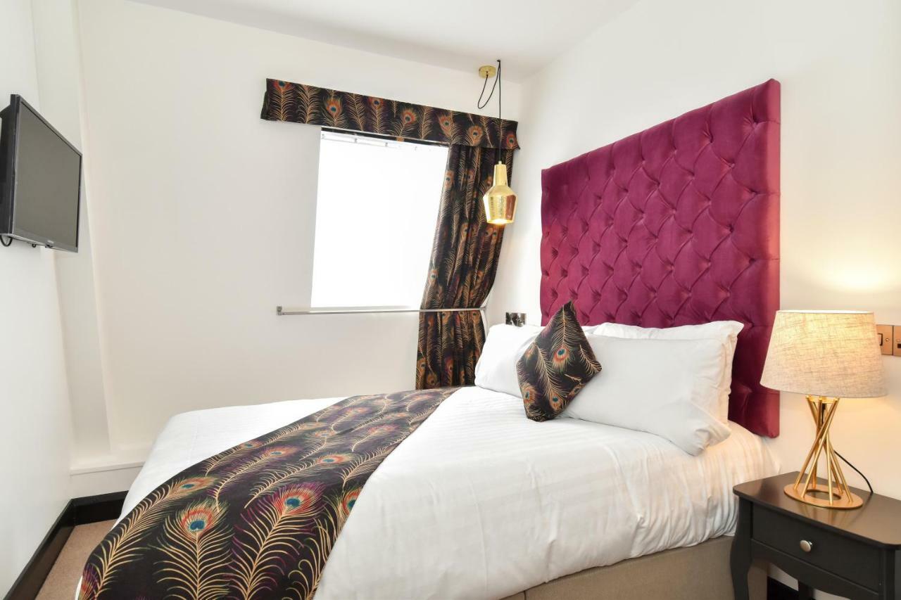The Lane - Boutique Galway