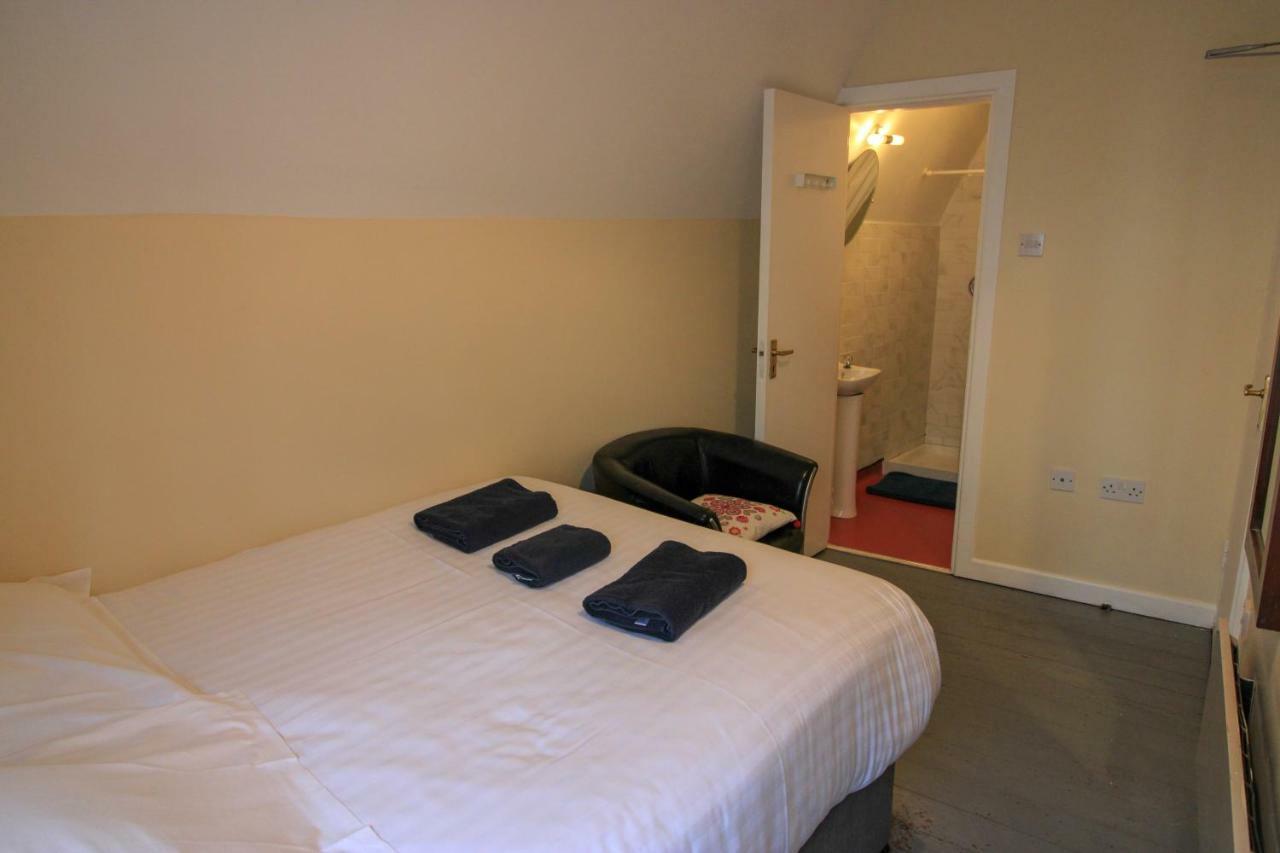 Snoozles Quay Street Tourist Hostel Galway