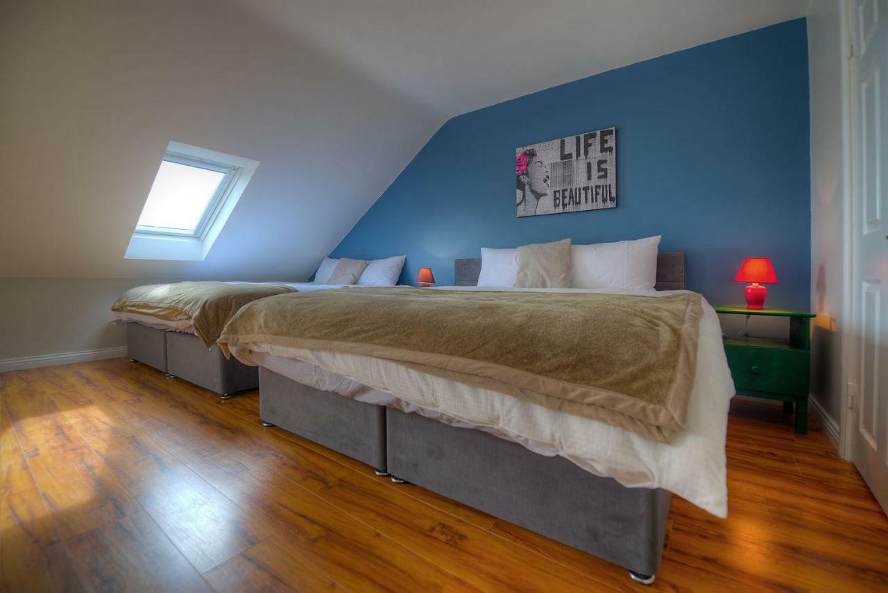 Spanish Arch Apartment