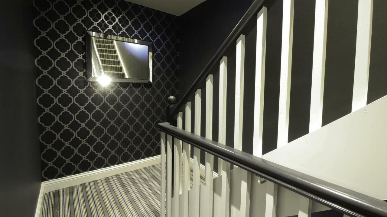 Executive Harbour Suites D Apartment Galway