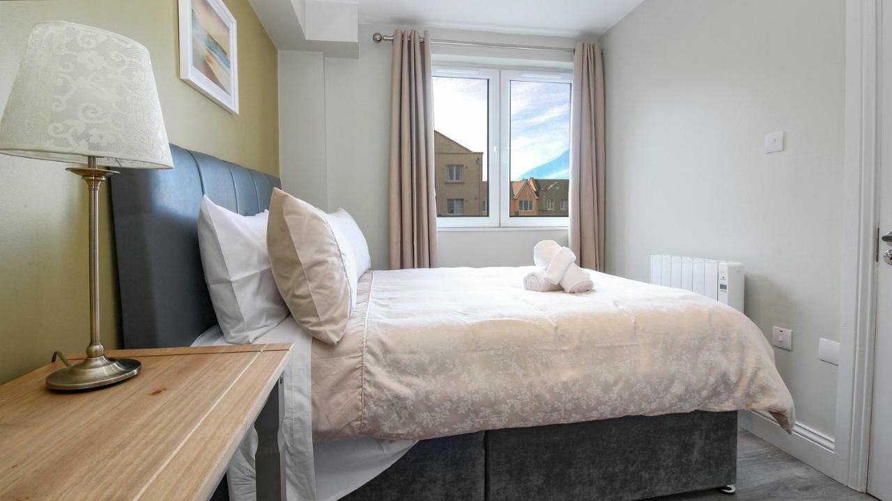 Executive Harbour Suites D Apartment Galway
