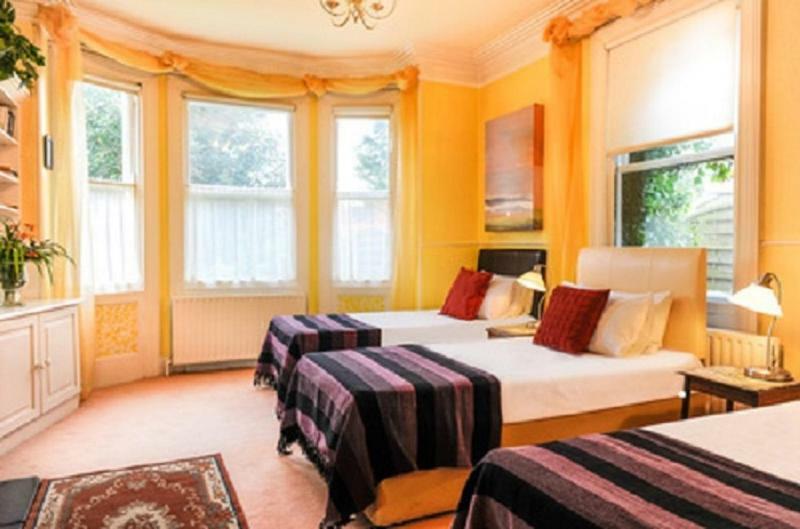 Manor Banba House Sleeps 2-26 Holiday home
