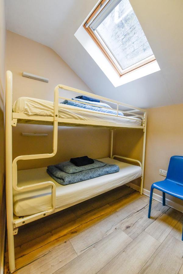 Hostel Snoozles Quay Street Tourist *