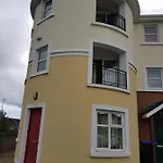 Spacious House In Castlegar Galway