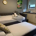 Cheap Budget Accommodation