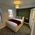 Mary Mullen\'S Rooms Eyre Square.