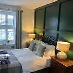 Lisheen Lodge