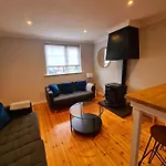 Stylish 3 Bedroom Galway House