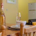 31 - Stunning Duplex By Shortstays