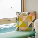 Cosy Retreat In The City Centre