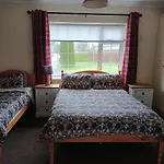 Cloonboo Lodge With Tours Sleeps 12